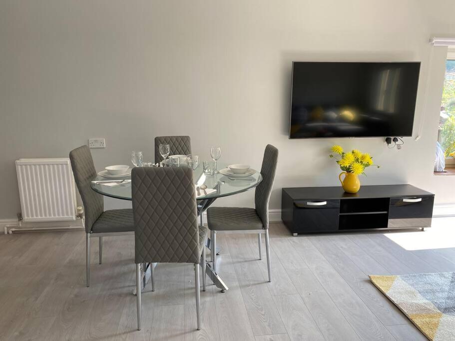 Apartamento The Terrace - Annexe With Views Bathford Exterior foto